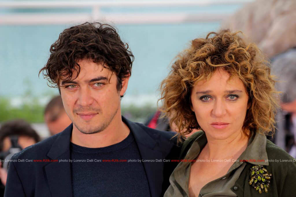 Valeria Golino e Riccardo Scamarcio presto sposi in Puglia App al Cinema Valeria Golino e Riccardo Scamarcio presto sposi in Puglia App al Cinema